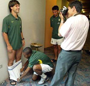 1667892949458053464.jpg 000_mvd2004010624508.jpg